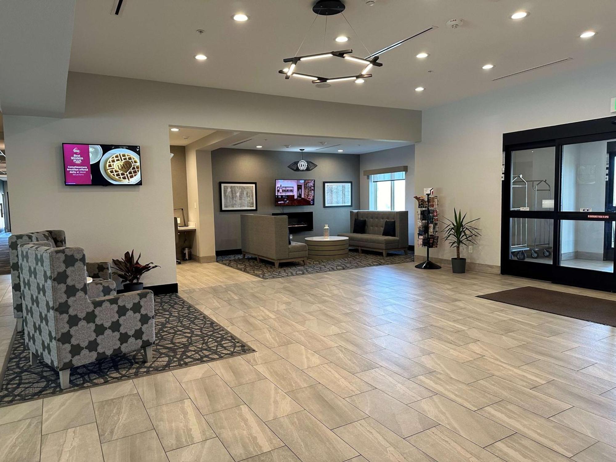 Hotel Western Chandler 3*